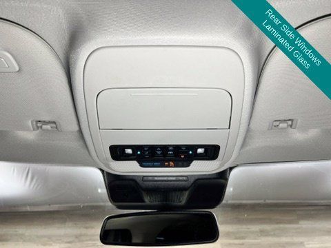 Used 2025 Ford Expedition Max Platinum w/ Platinum Ultimate Package AWD/4WD image 28