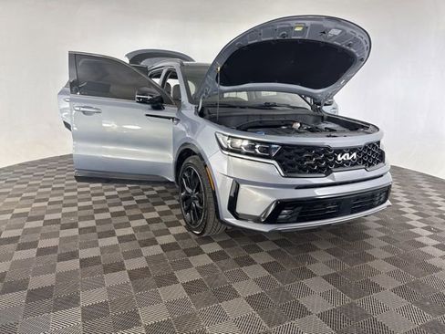 Used 2022 Kia Sorento SX image 14