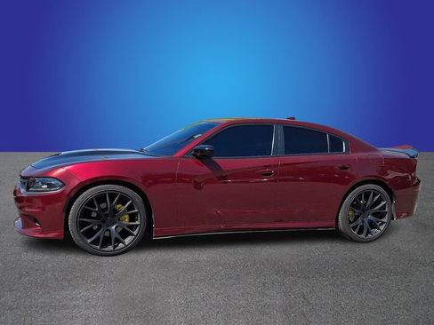 Used 2020 Dodge Charger R/T w/ Blacktop Package RWD image 6