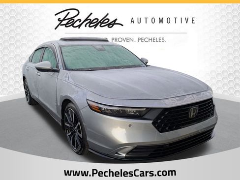 Certified 2023 Honda Accord Touring image 1