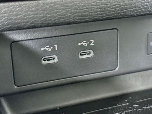 New 2026 Mitsubishi Outlander SE FWD image 11