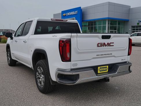 Used 2025 GMC Sierra 1500 SLT AWD/4WD image 8