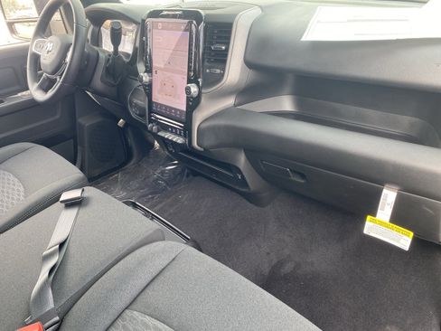 New 2026 RAM 3500 Tradesman AWD/4WD image 9