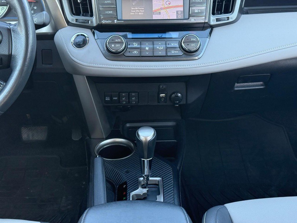 Used 2015 Toyota RAV4 Limited w/ Technology Package AWD/4WD image 18