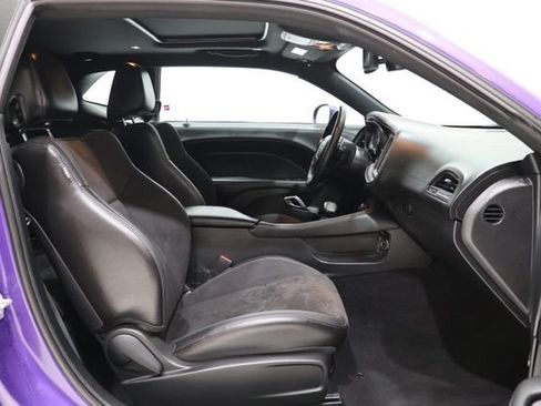 Used 2023 Dodge Challenger R/T w/ Plus Package RWD image 39
