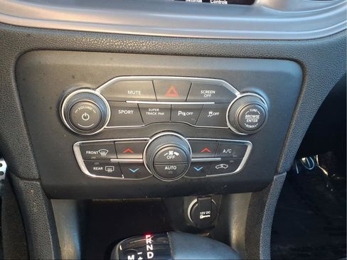 Used 2023 Dodge Charger R/T w/ Cold Weather Package image 15