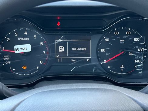 New 2026 Chevrolet Trax LS w/ LS Convenience Package FWD image 23