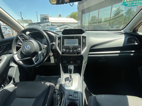 Used 2018 Subaru Crosstrek 2.0i Premium AWD/4WD image 16