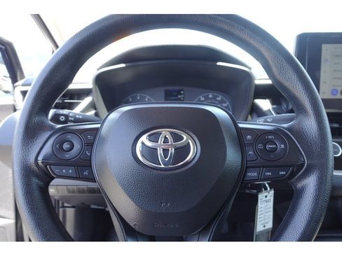 Certified 2025 Toyota Corolla LE FWD image 13