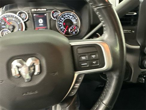 Used 2019 RAM 3500 Big Horn image 26