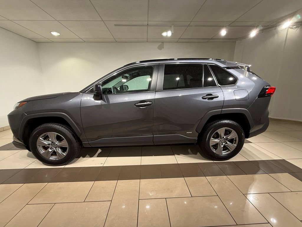 Certified 2025 Toyota RAV4 LE AWD/4WD image 3
