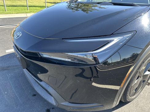 Certified 2024 Toyota Prius LE image 6