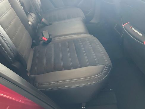 Used 2024 Mitsubishi Outlander SE Black Edition FWD image 42