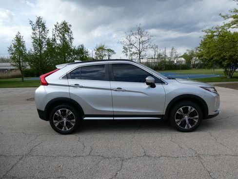 Used 2018 Mitsubishi Eclipse Cross SEL AWD/4WD image 4