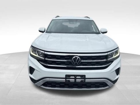 Used 2023 Volkswagen Atlas SE AWD/4WD image 3