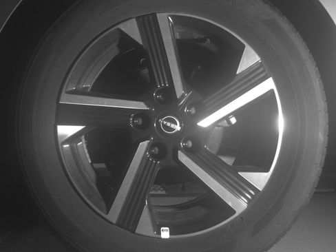 Used 2025 Nissan Sentra SV image 14