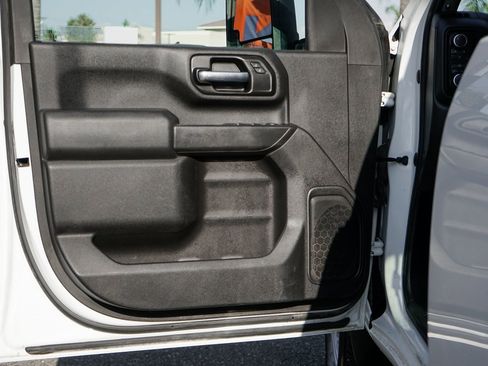 Used 2020 Chevrolet Silverado 2500 W/T w/ WT Convenience Package image 16