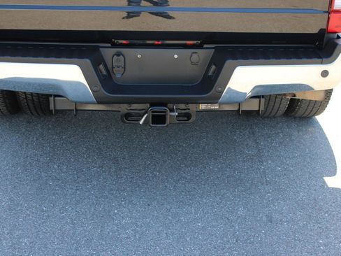 Used 2022 Ford F350 Lariat w/ Lariat Ultimate Package image 7