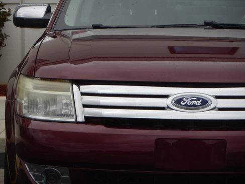 Used 2008 Ford Taurus Limited AWD/4WD image 10