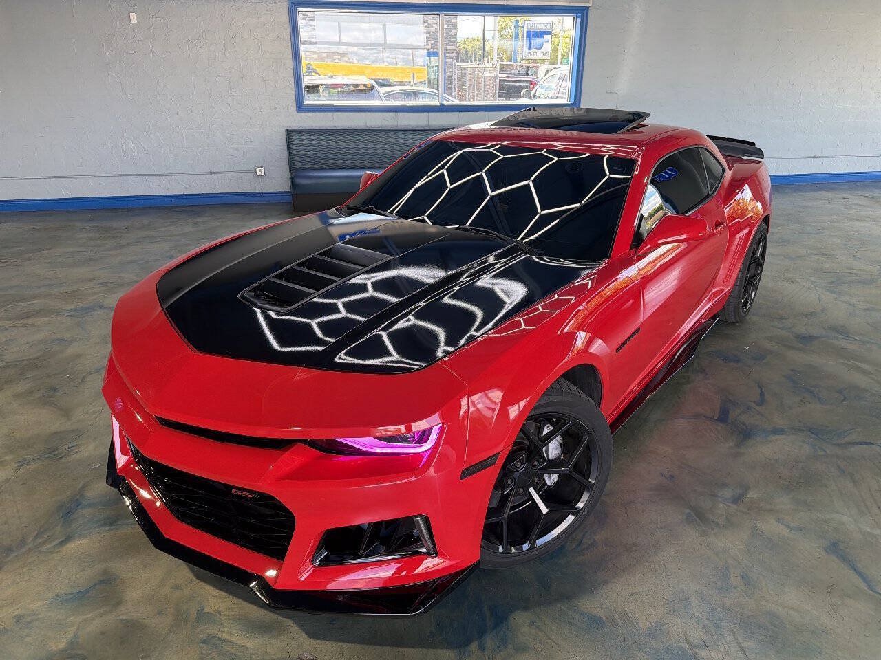 Used 2014 Chevrolet Camaro SS w/ RS Package RWD image 2