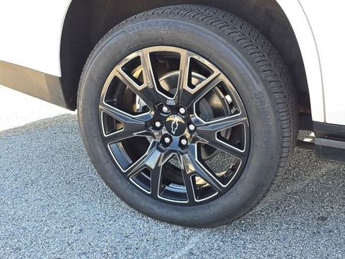 Used 2023 Chevrolet Tahoe High Country w/ Premium Package image 10