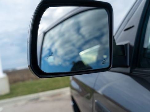 Used 2019 Toyota Tundra Limited image 17