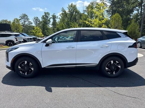 Used 2026 Kia Sportage LX w/ LX Convenience Package FWD image 4