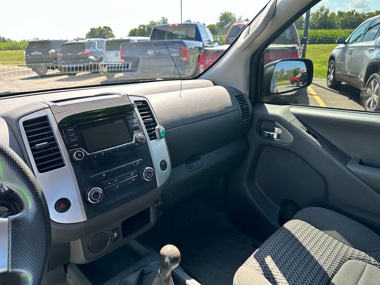 Used 2018 Nissan Frontier SV RWD image 12