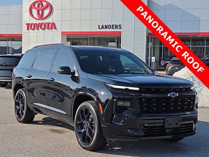 Used 2024 Chevrolet Traverse RS