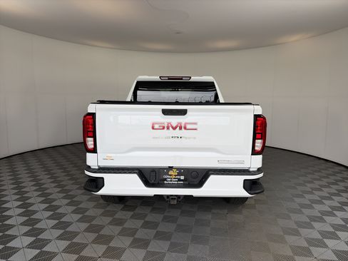 Certified 2025 GMC Sierra 1500 Elevation AWD/4WD image 9
