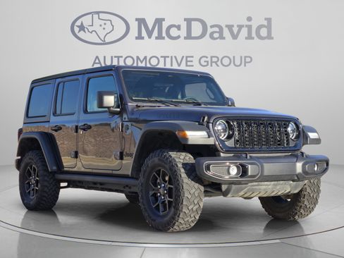 Used 2025 Jeep Wrangler Unlimited Sport AWD/4WD image 7