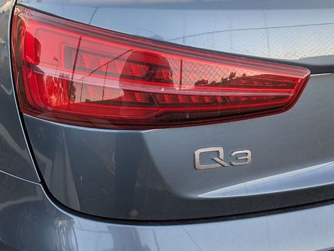 Used 2018 Audi Q3 2.0T Premium Plus w/ Premium Plus Package image 7