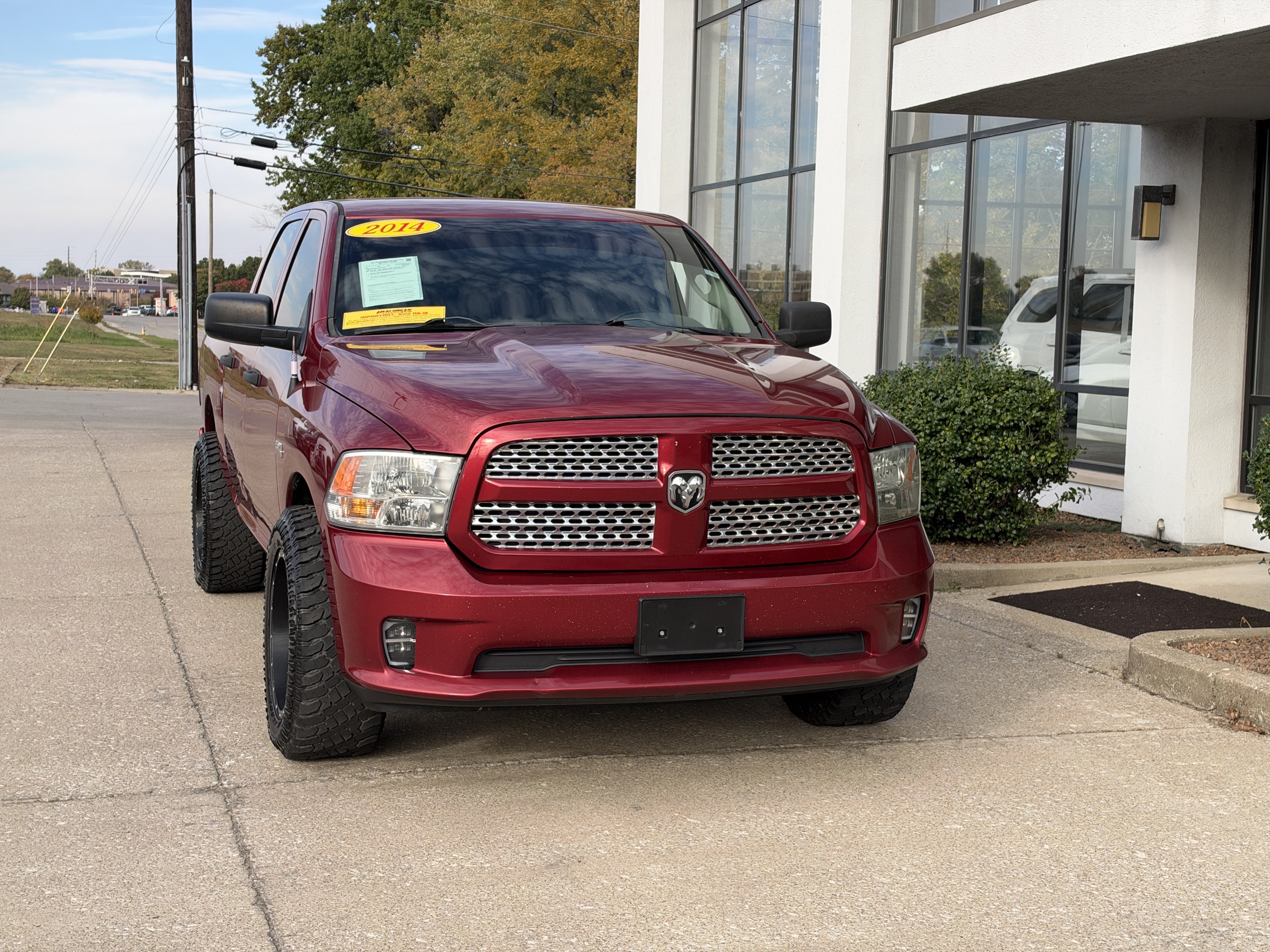 Used 2014 RAM 1500 Express AWD/4WD image 16