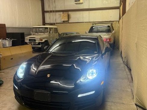 Used 2014 Porsche Panamera S RWD image 25