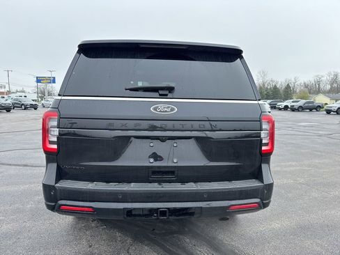 Used 2022 Ford Expedition Limited w/ Equipment Group 303A AWD/4WD image 7