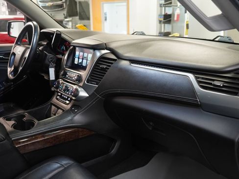 Used 2018 Chevrolet Tahoe LT AWD/4WD image 29