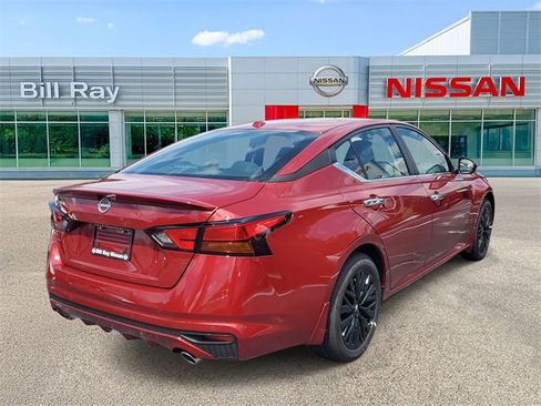 New 2025 Nissan Altima 2.5 SV w/ SV Special Edition Package image 4