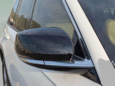 Used 2022 Jeep Grand Cherokee Limited image 11