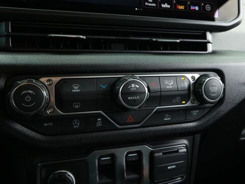 New 2026 Jeep Wrangler Sport AWD/4WD image 18