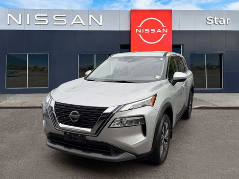 Used 2021 Nissan Rogue SV AWD/4WD image 3