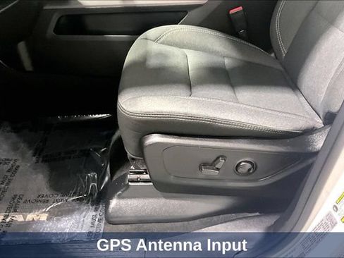 Used 2022 RAM 1500 Big Horn AWD/4WD image 26