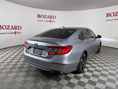 Used 2018 Honda Accord Sport image 8