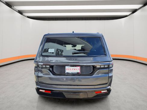 New 2026 Jeep Grand Wagoneer Limited image 5