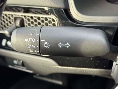 Used 2022 Honda Civic Sport image 18