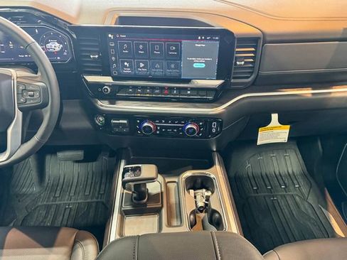 New 2026 GMC Sierra 1500 SLT w/ SLT Premium Plus Package image 26