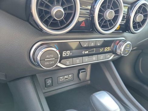 Used 2025 Nissan Sentra SV w/ All-Weather Package image 22