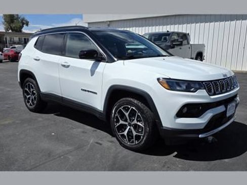 Used 2025 Jeep Compass Limited AWD/4WD image 1