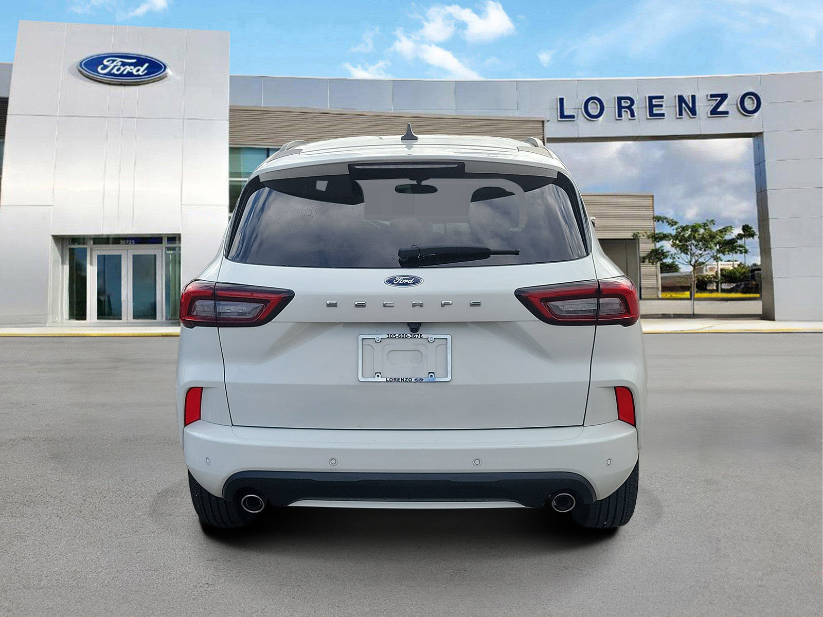 Used 2024 Ford Escape ST-Line w/ Tech Pack #1 FWD image 6