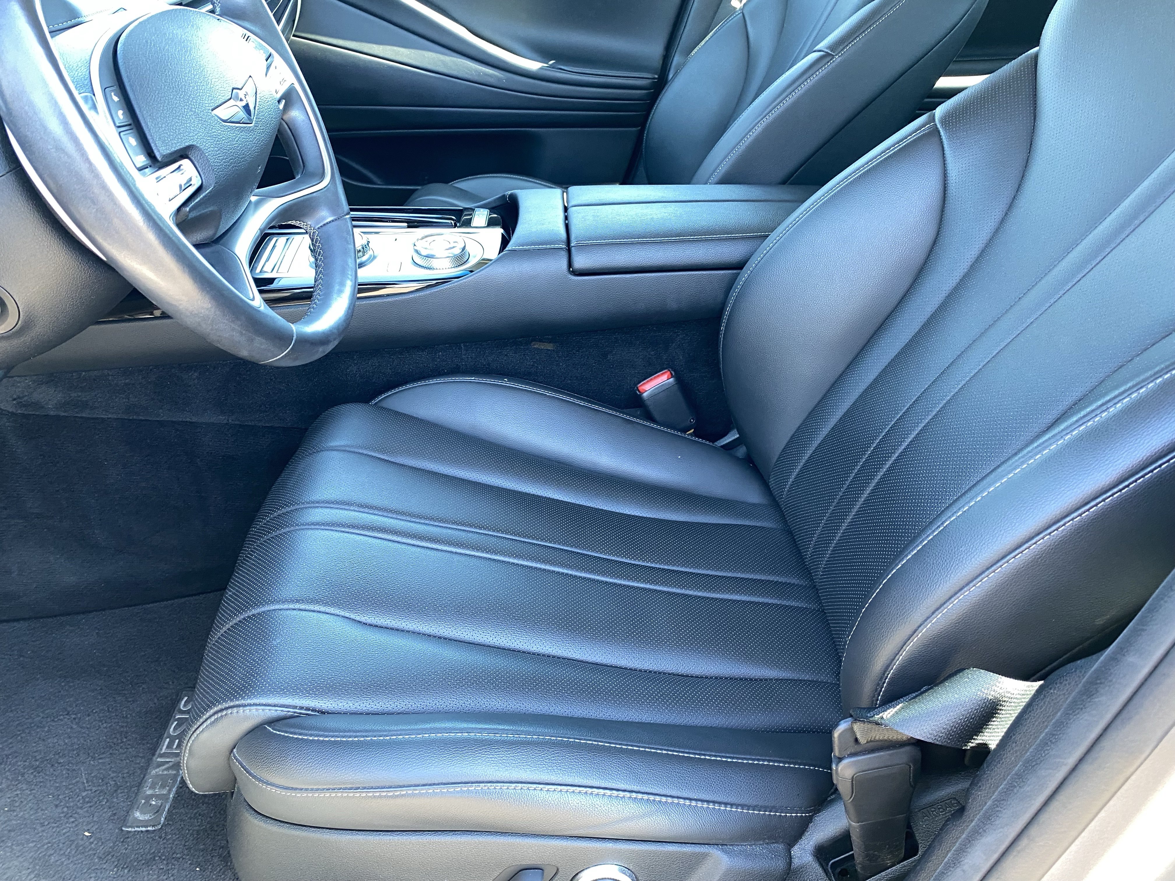 Used 2024 Genesis G80 2.5T AWD/4WD image 16
