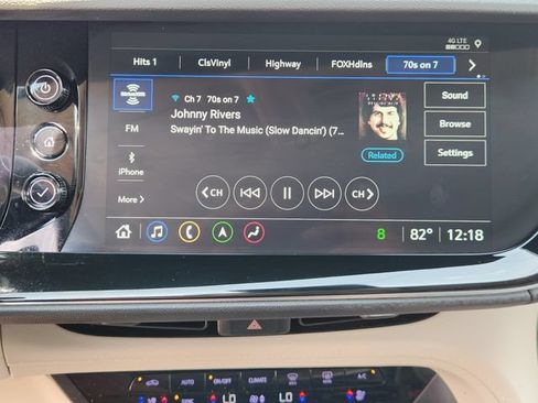 Used 2023 Buick Envision Avenir FWD image 16
